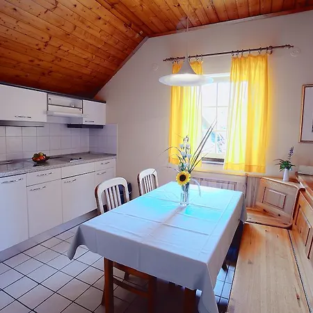 Terme Olimia - Village Lipa Подчетртек